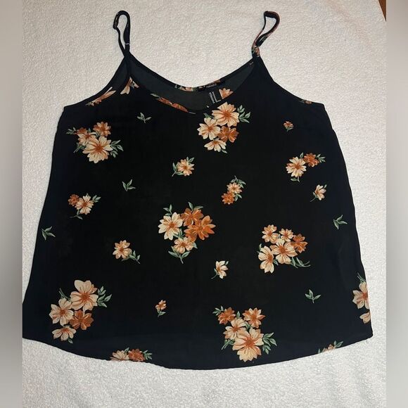 Floral Forever 21 floral tank top with Adjustable straps,  size M - Picture 1 of 2